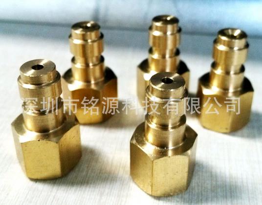 連接器F公頭轉(zhuǎn)接使用連接器的好處有什么？